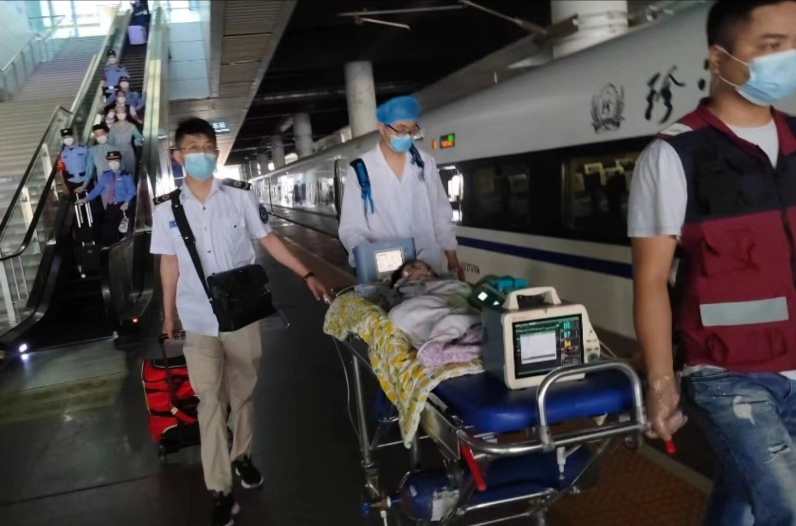 乐至县高铁转运公司